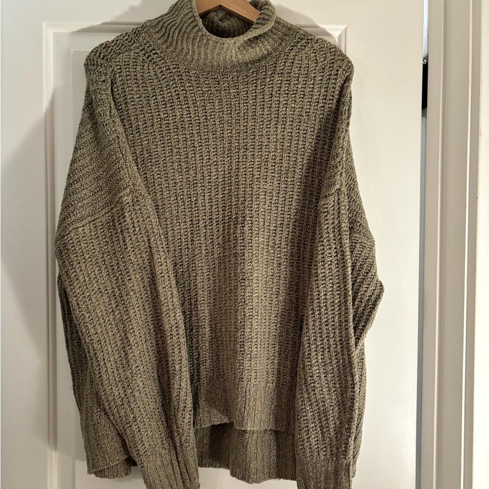 American Eagle knit mock neck sweater